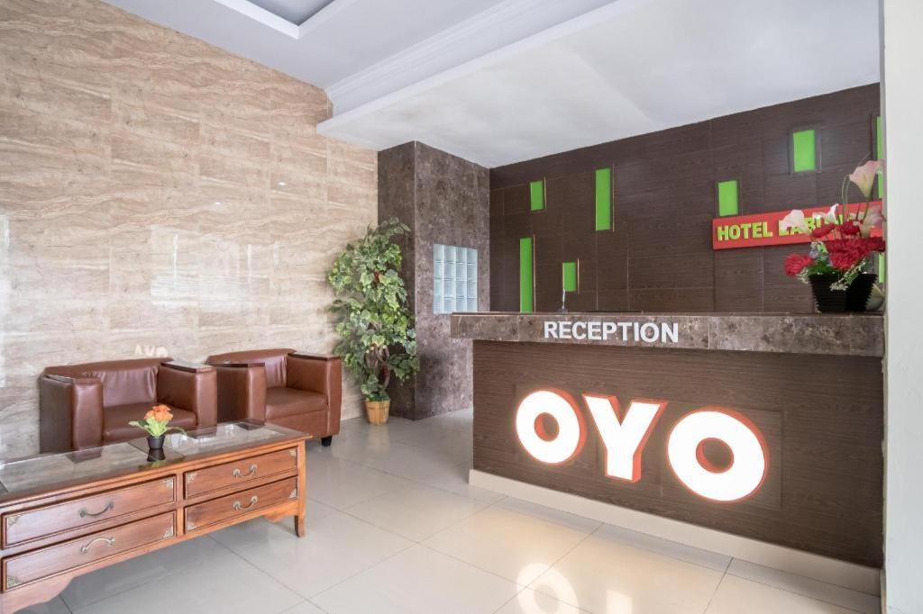 Oyo 741 Hotel Labuhan Raya Medan Luaran gambar