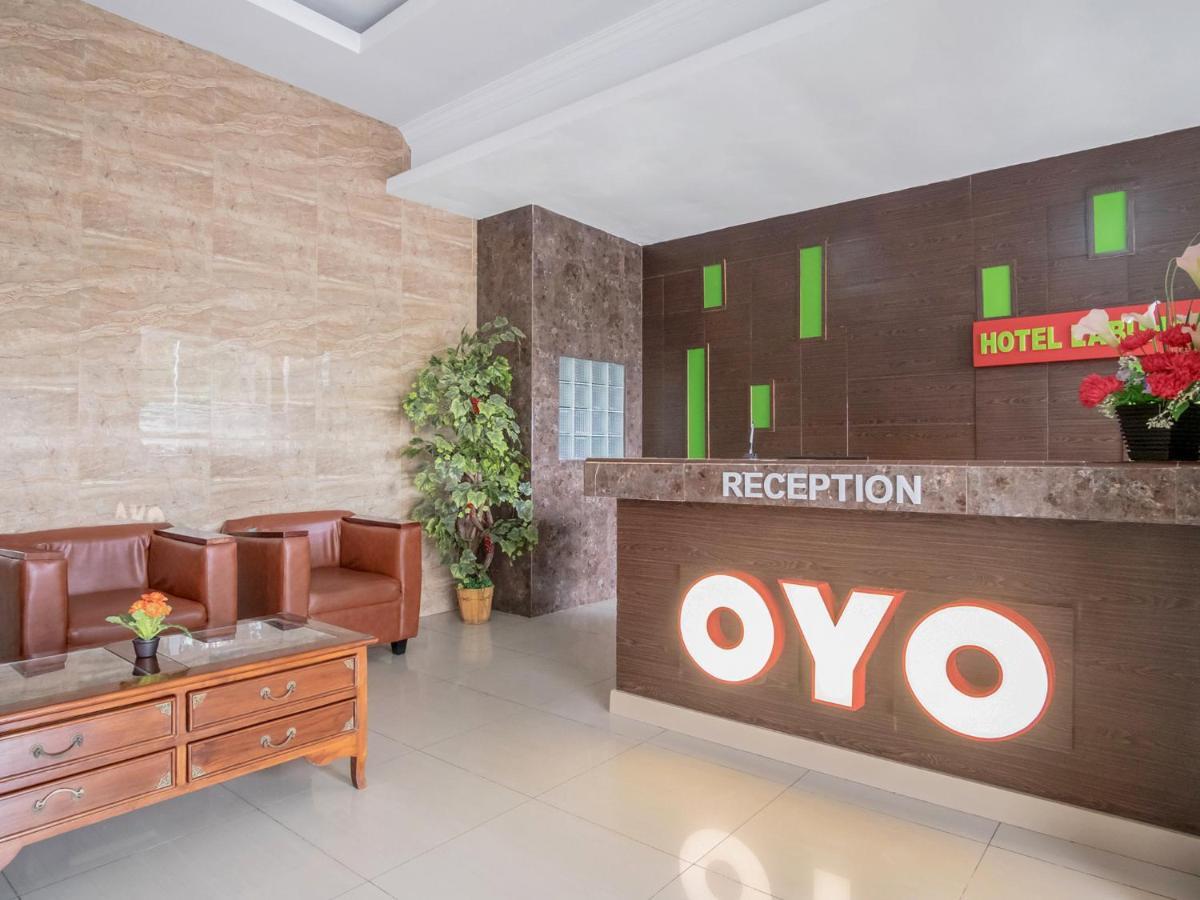 Oyo 741 Hotel Labuhan Raya Medan Luaran gambar