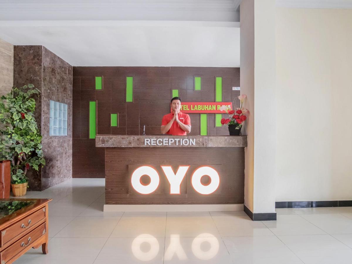 Oyo 741 Hotel Labuhan Raya Medan Luaran gambar