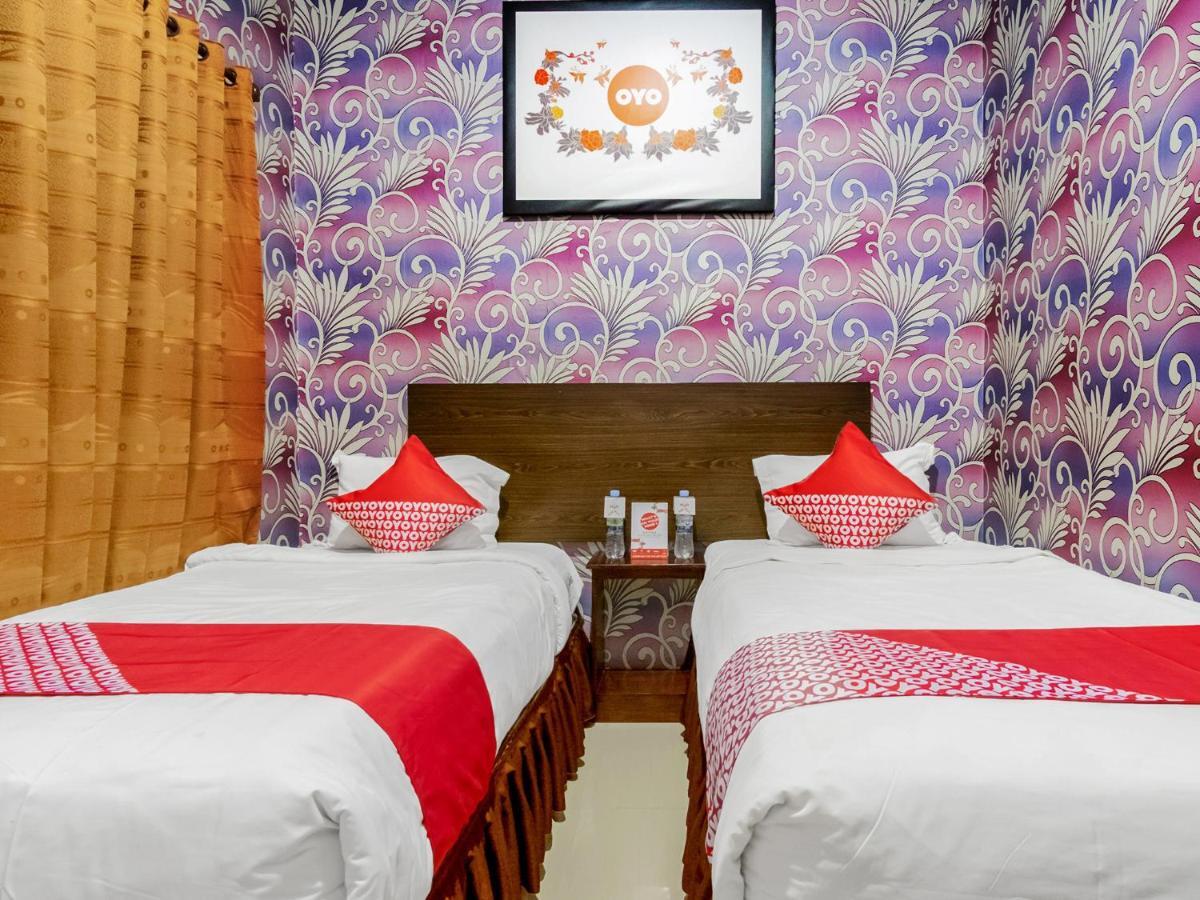 Oyo 741 Hotel Labuhan Raya Medan Luaran gambar
